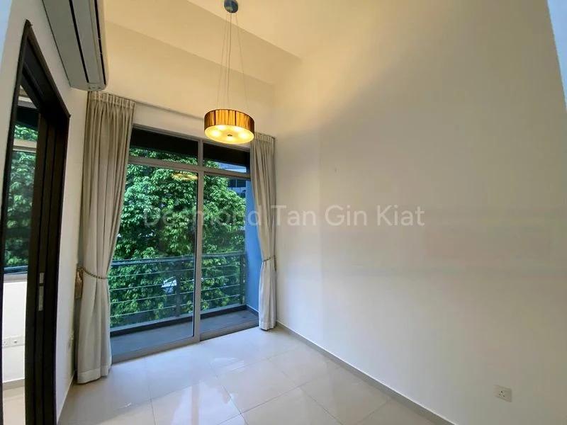3 Bed Apartment (Condo) for Rent in  Oxley Edge - Image 8